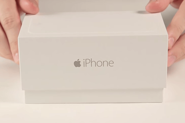 Первая распаковка Apple iPhone 6 на YouTube