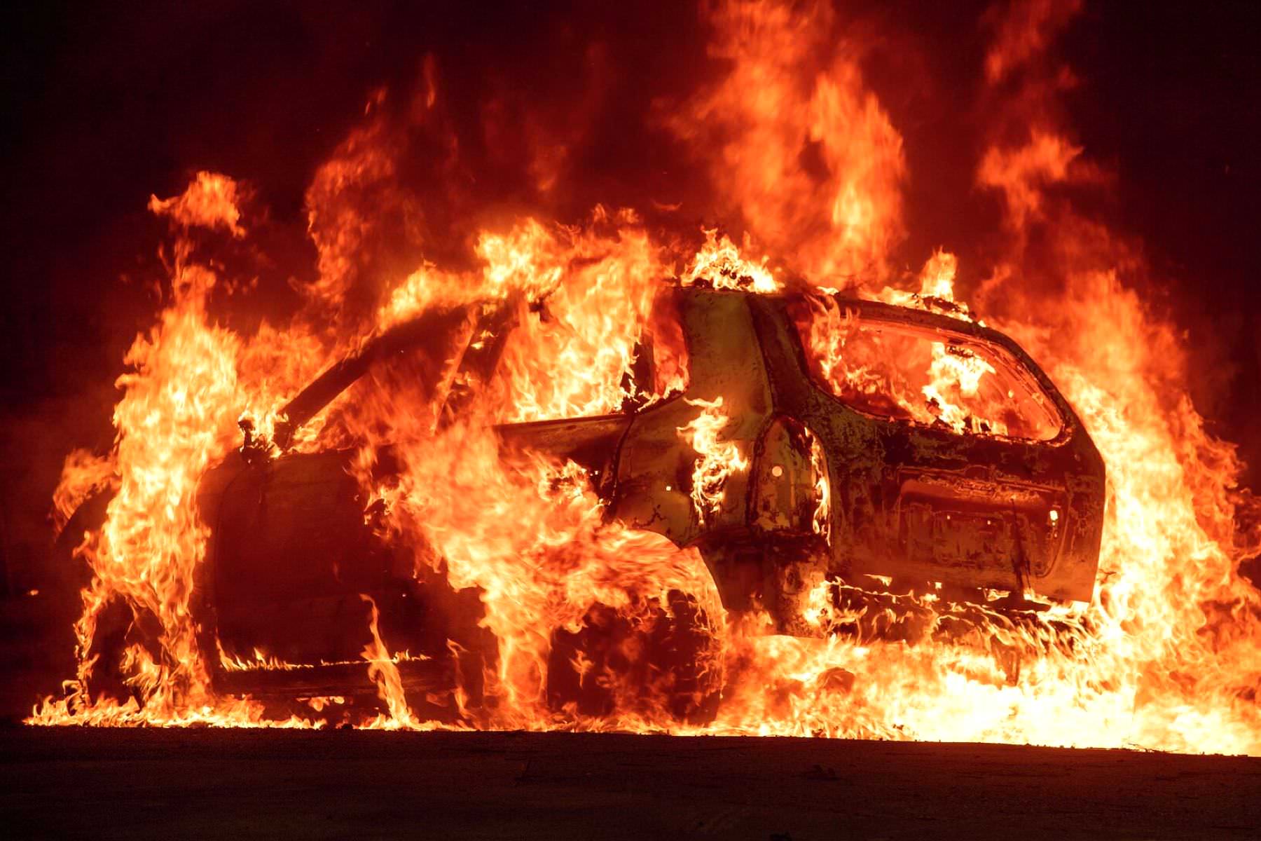 Объявлены автомобили, которые загораются и взрывается в России чаще всего