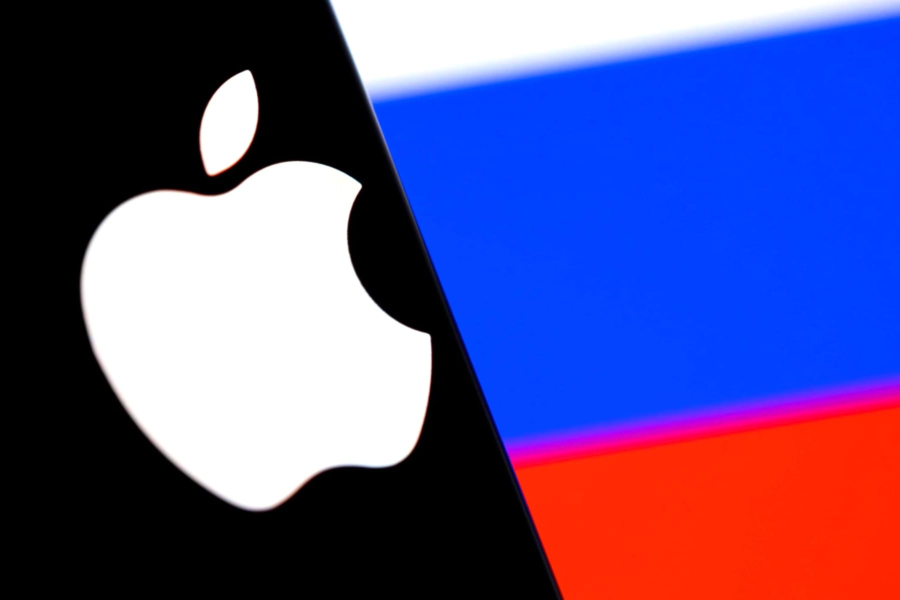 Полная блокировка. Apple нанесла мощный удар по всем, кто живут в России