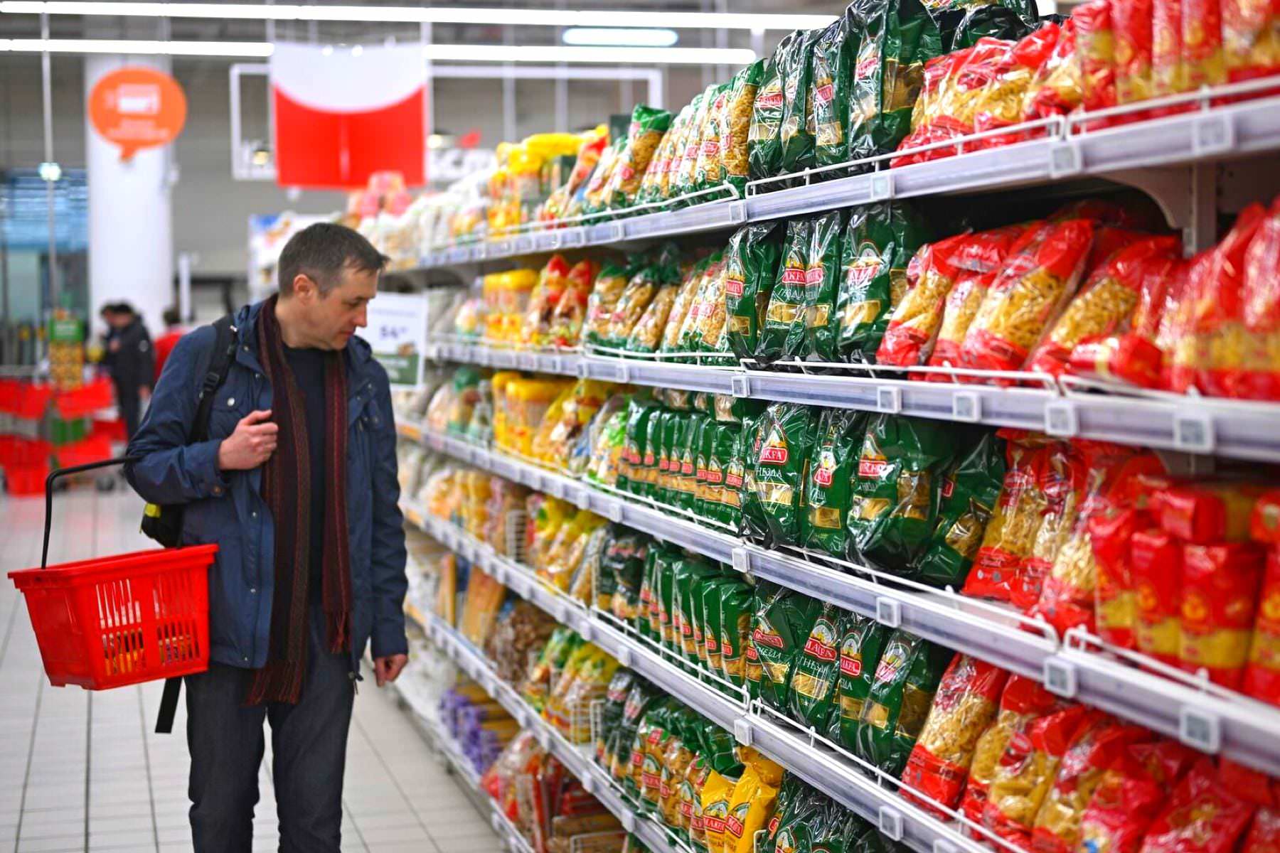 С 1 сентября. Крупнейшие продуктовые магазины России изменят цены на все основные товары