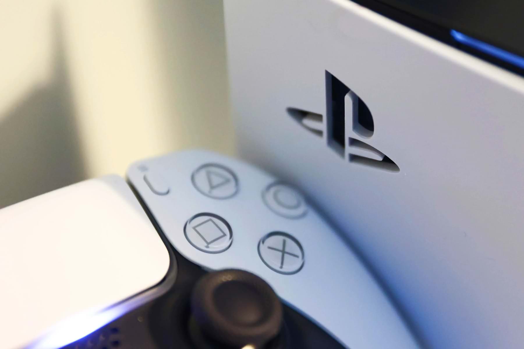 Sony выпустила PlayStation 5 Pro. Это самая мощная игровая приставка в истории человечества