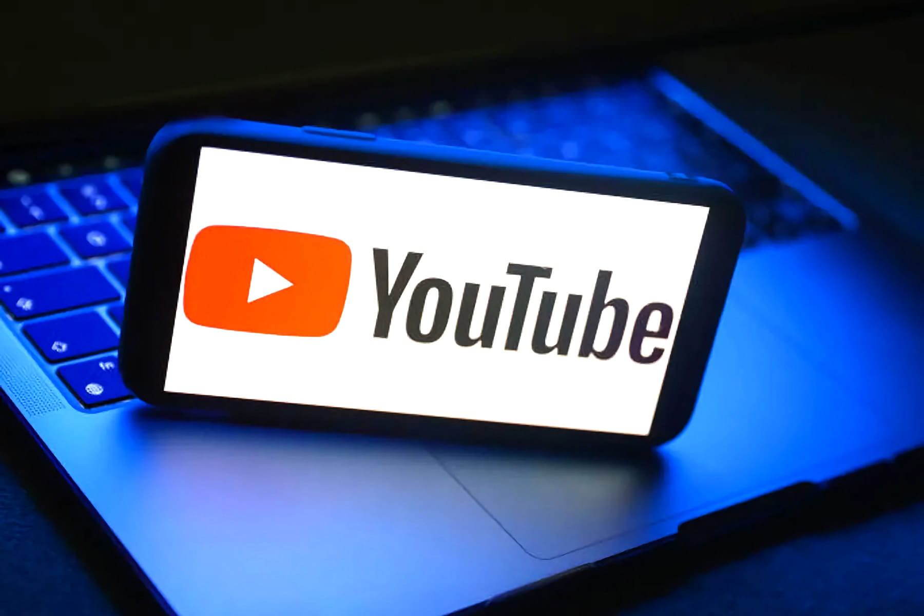 YouTube сделал просмотр видео платным. Заплатить с 1 сентября заставят всех
