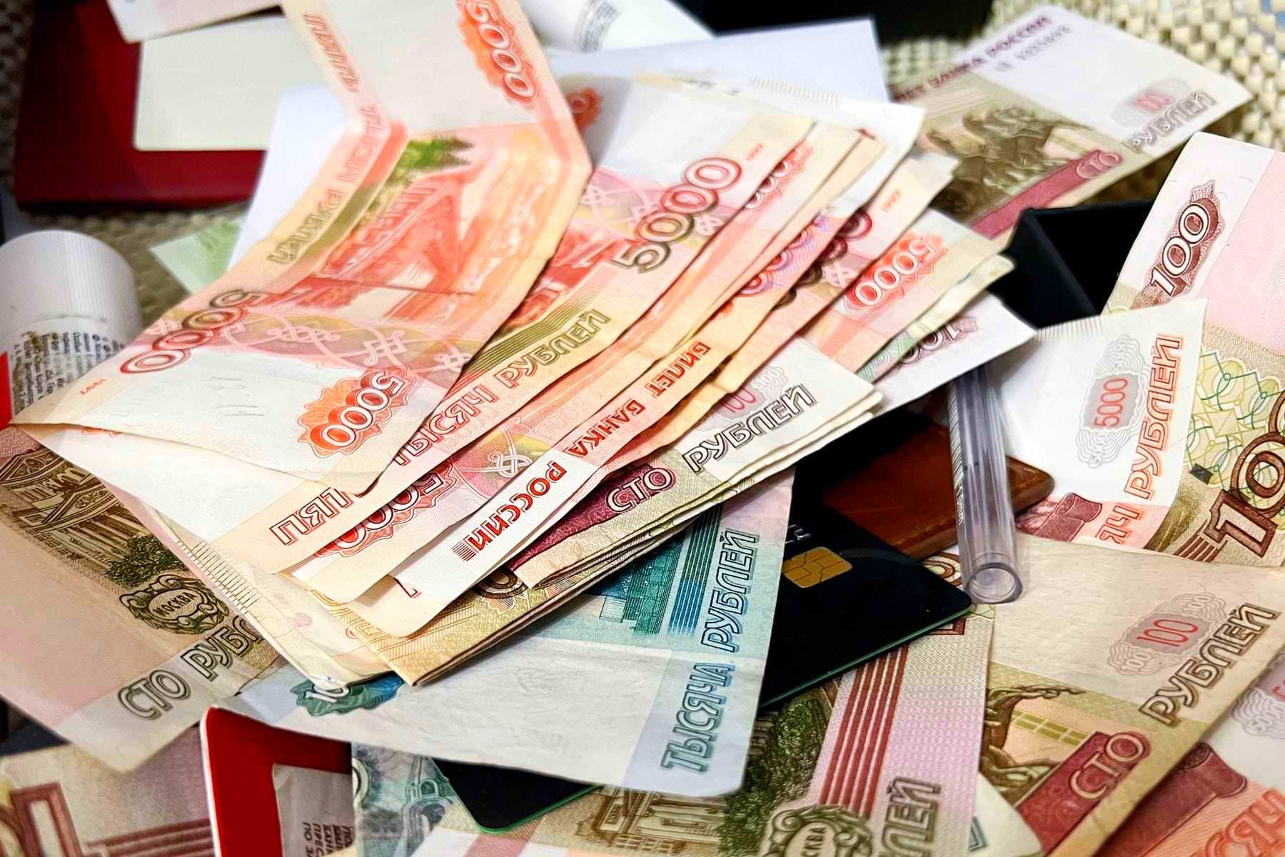 Впервые за 25 лет. Крупнейшая с 1997 года денежная реформа «перевернет» жизнь каждого россиянина