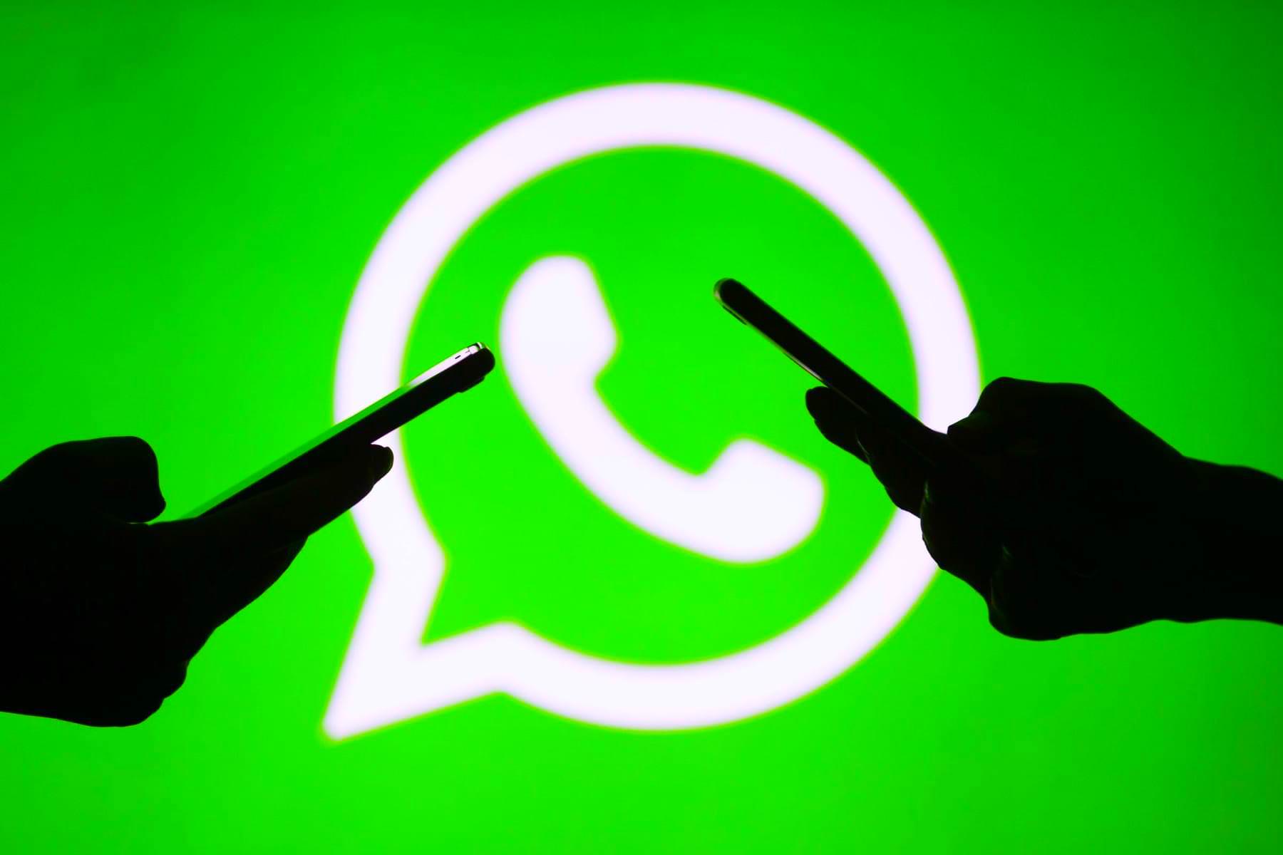 Россияне массово теряют деньги через WhatsApp. Во всем виновата новая функция мессенджера