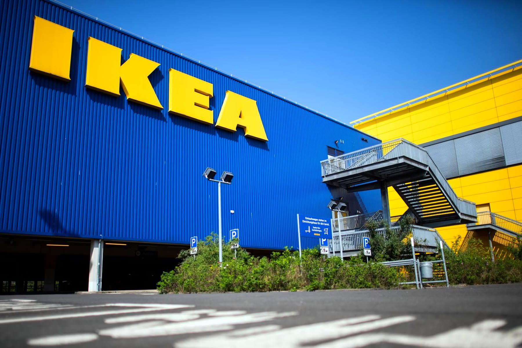 Товары IKEA поступили в продажу по всей России. Их уже может купить любой желающий
